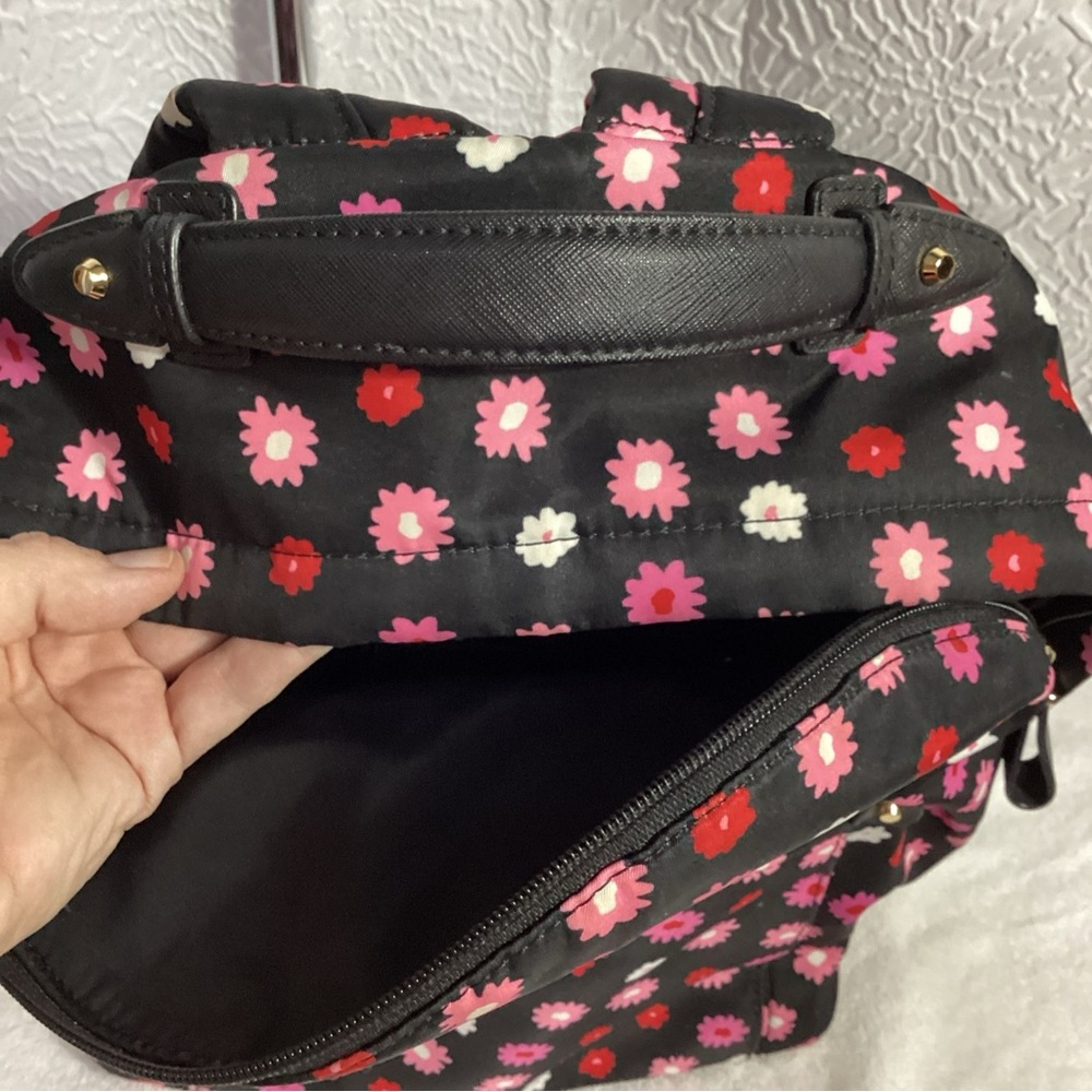 Michael Kors KELSEY Black with Pink Floral Large Nylon Backpack EUC - Picture 13 of 15